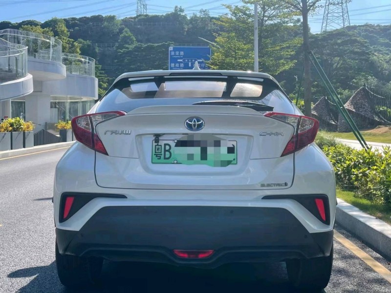 广州20年丰田CHR9