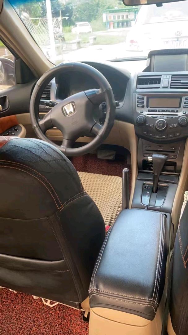 广州04年本田雅阁5