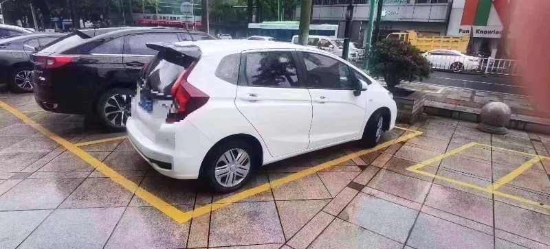 广州19年本田飞度4