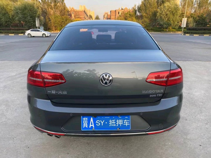 沈阳16年大众迈腾6