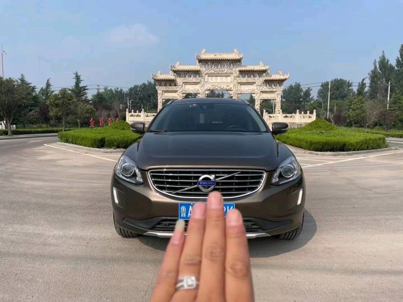 東營16年沃爾沃XC608