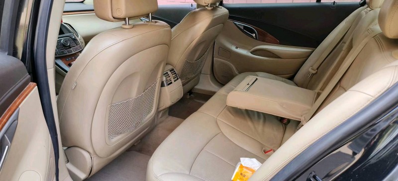 宜春11年别克君越3