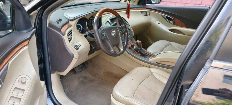 宜春11年别克君越4