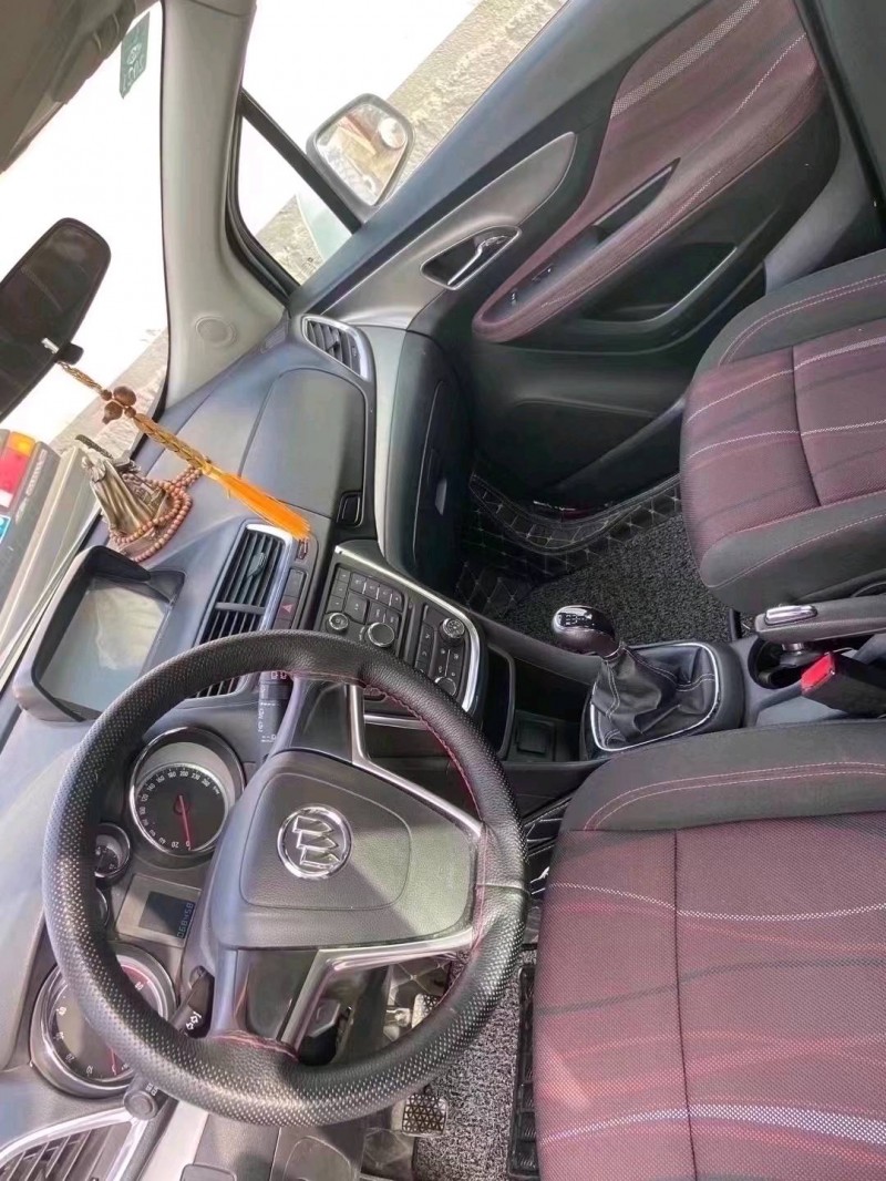 潍坊14年别克昂科拉6