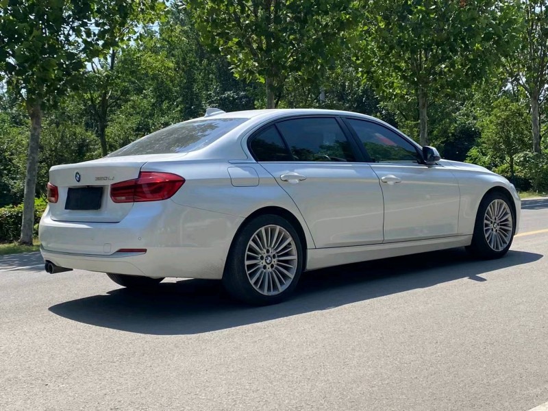 徐州17年宝马3系2