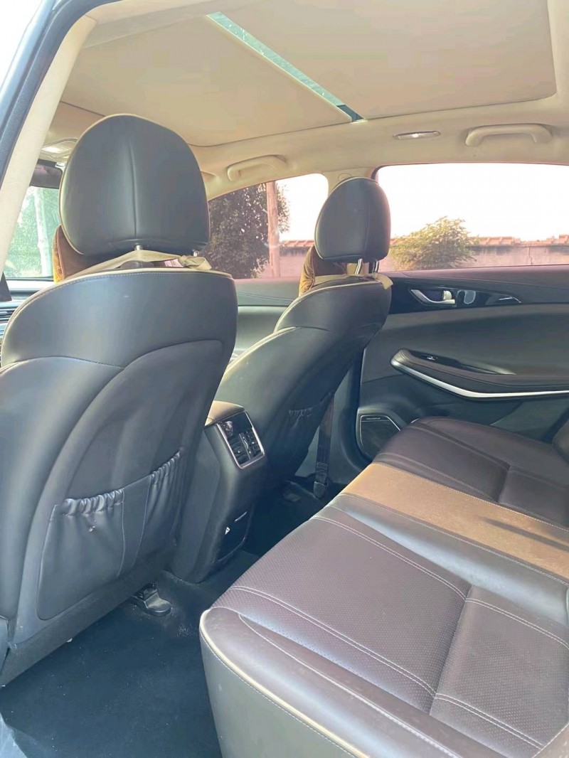 徐州18年长安汽车睿驰CC5