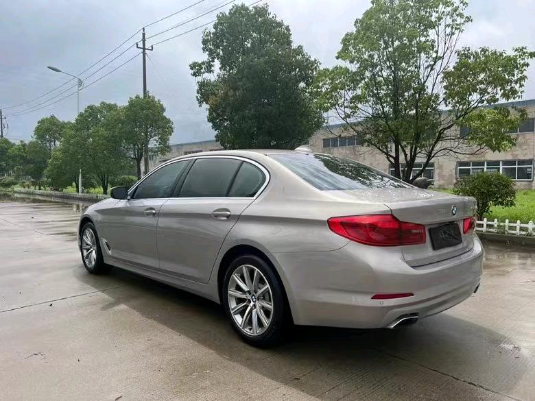 盐城17年宝马5系8