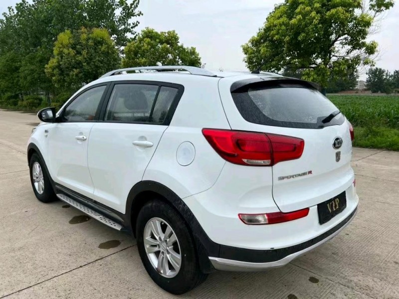 盐城16年起亚智跑5