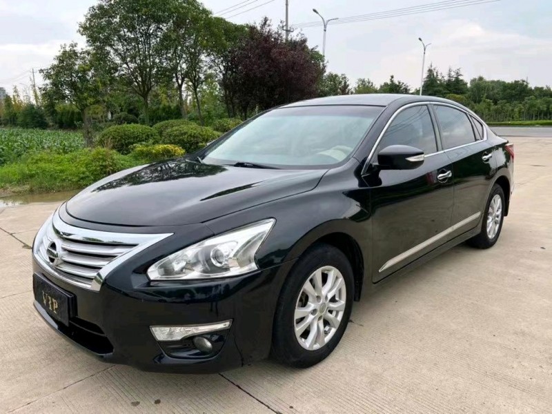 盐城13年日产天籁2