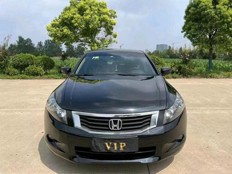 盐城10年本田雅阁1