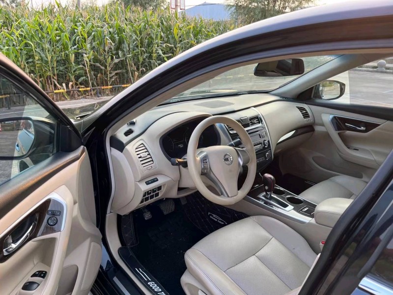 徐州16年日产天籁7