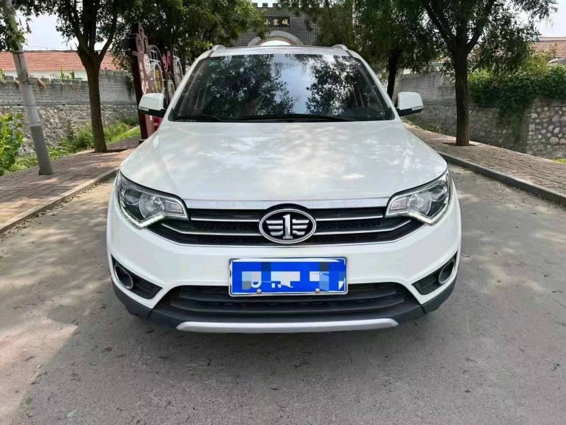 东营17年一汽森雅R71