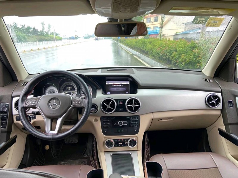 青岛13年奔驰GLK5