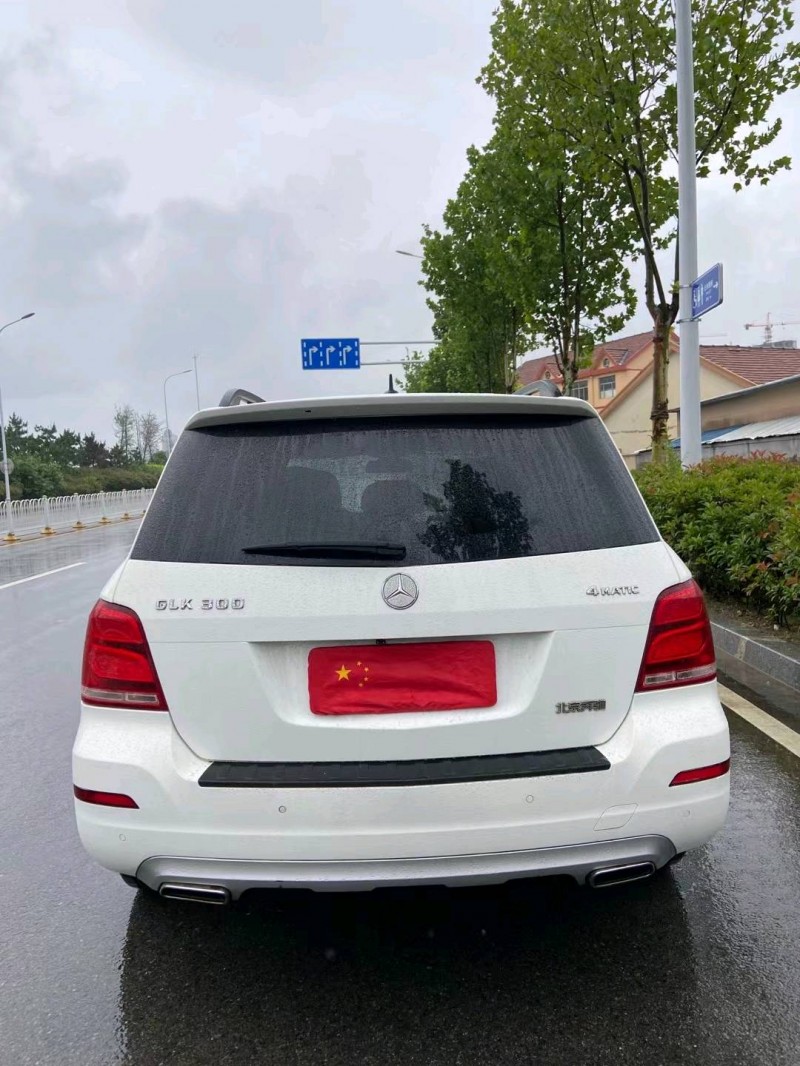 青岛13年奔驰GLK9