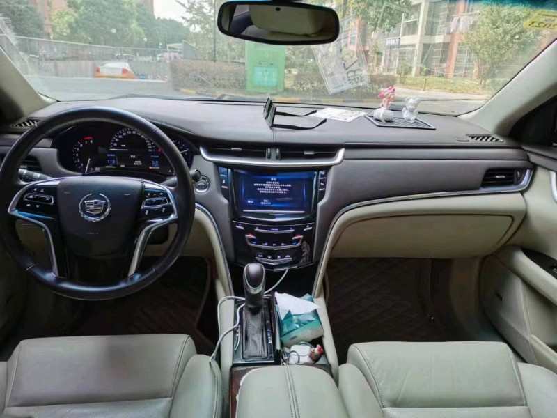 马鞍山15年凯迪拉克XTS5