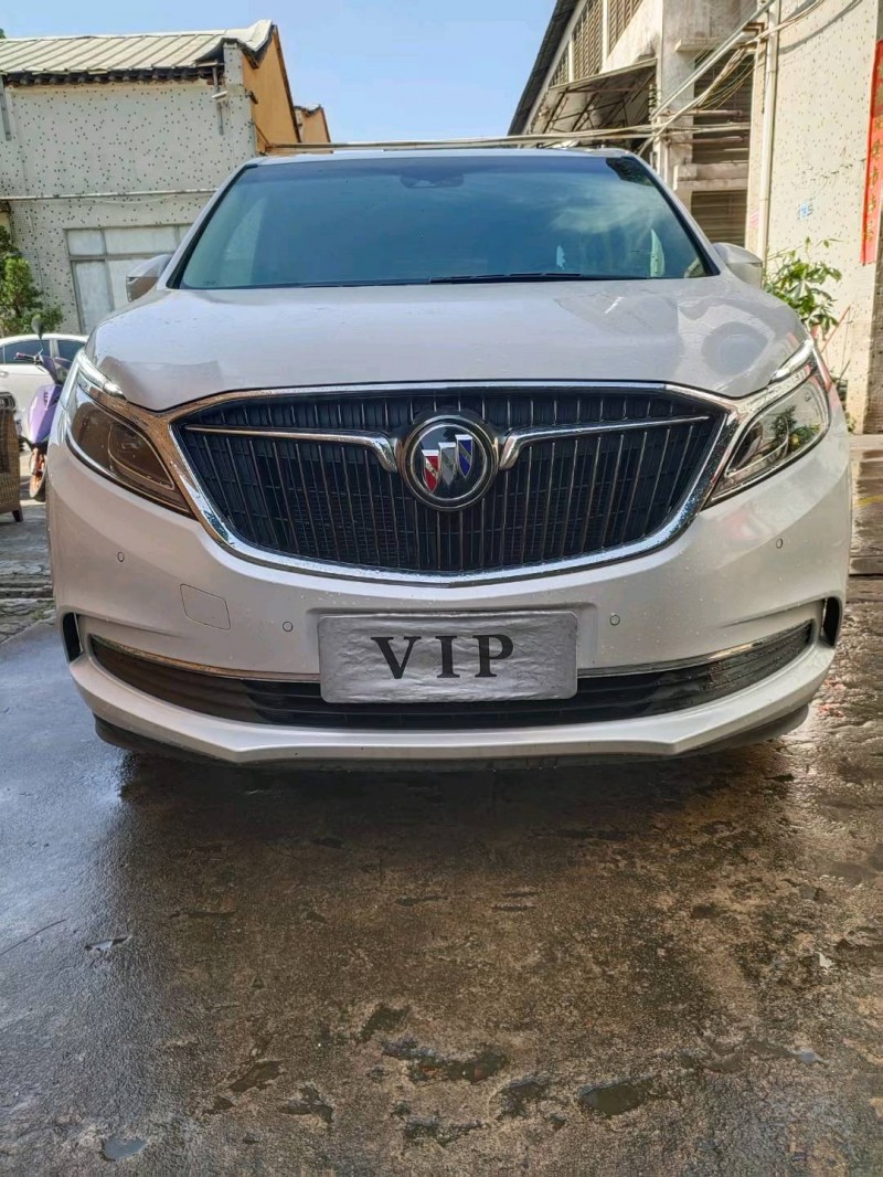 广州18年别克GL81