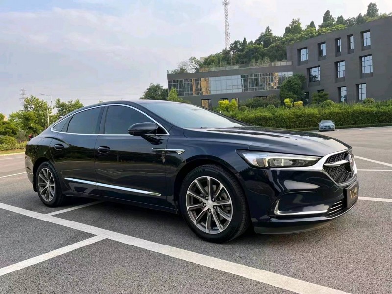 北京20年别克君越3