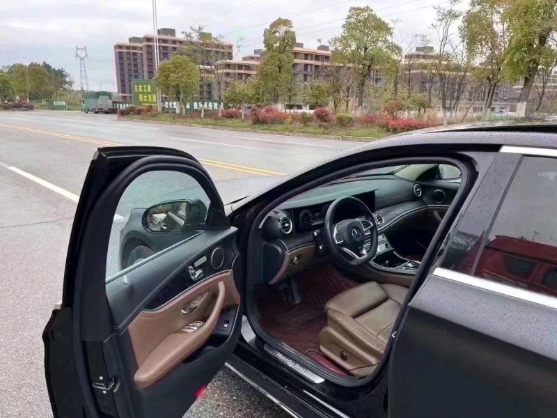北京18年奔驰E9