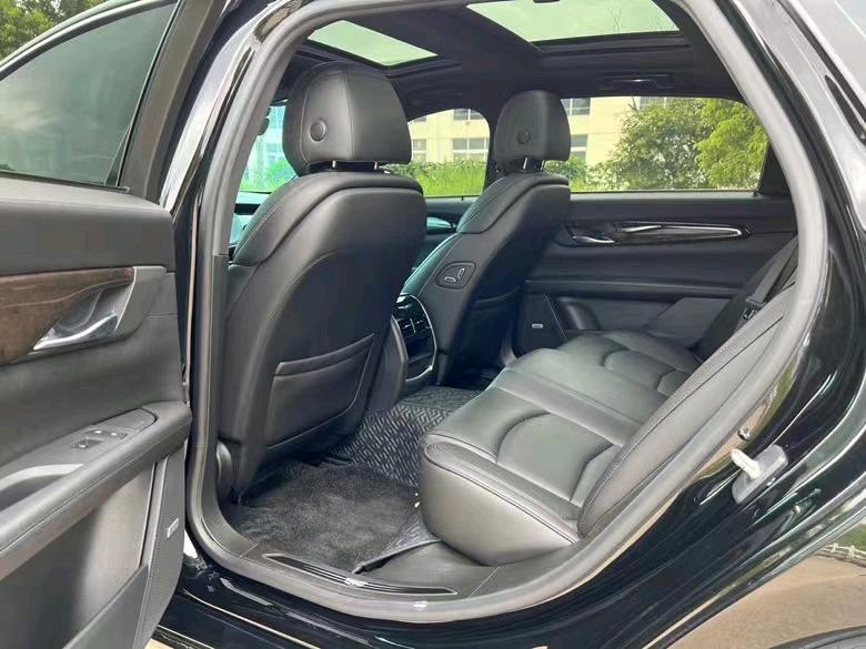 盐城20年凯迪拉克CT64