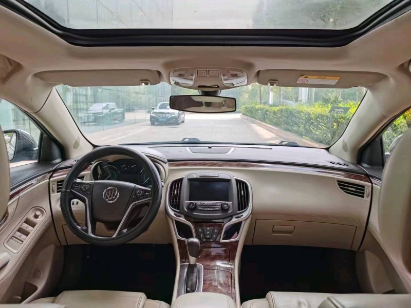 保定15年别克君越6