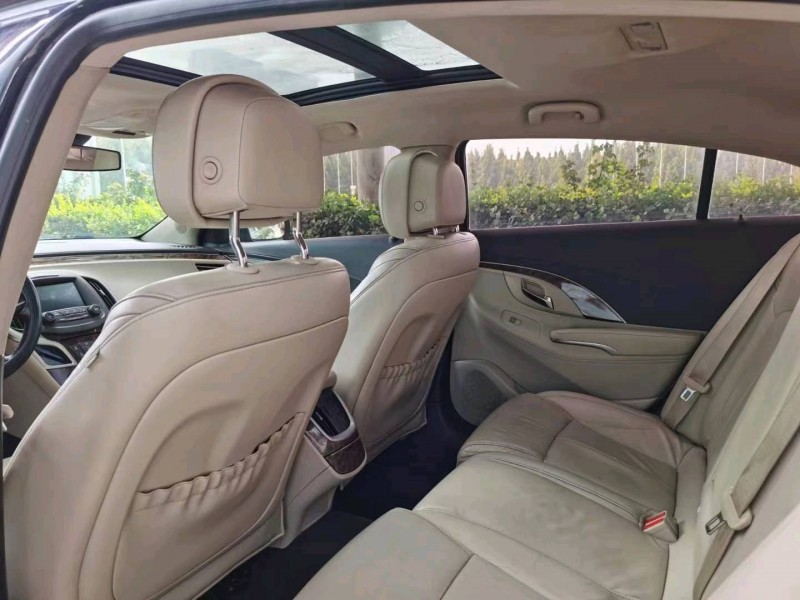 保定15年别克君越5