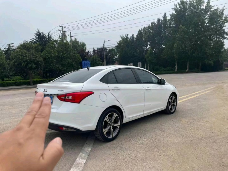枣庄20年奇瑞艾瑞泽57