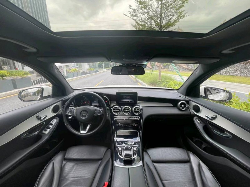 广州17年奔驰GLC7