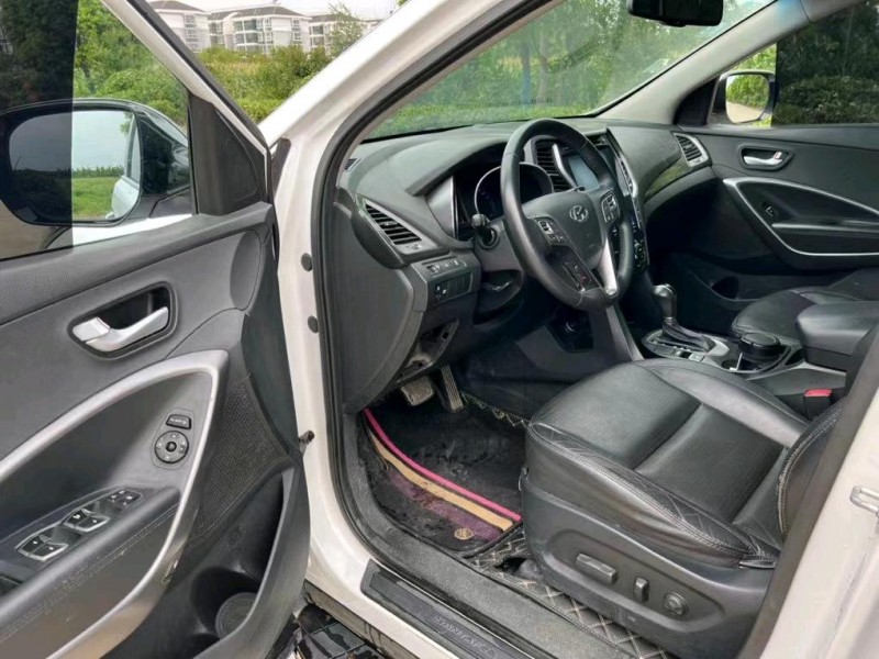 盐城15年现代新胜达4