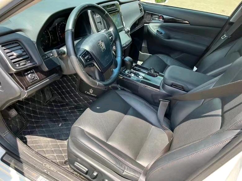 盐城16年丰田皇冠4