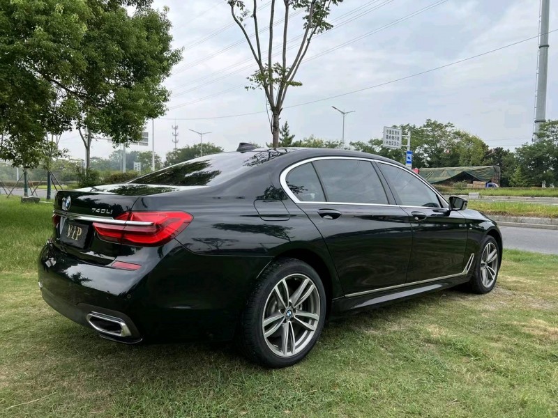 泰州18年宝马7系9