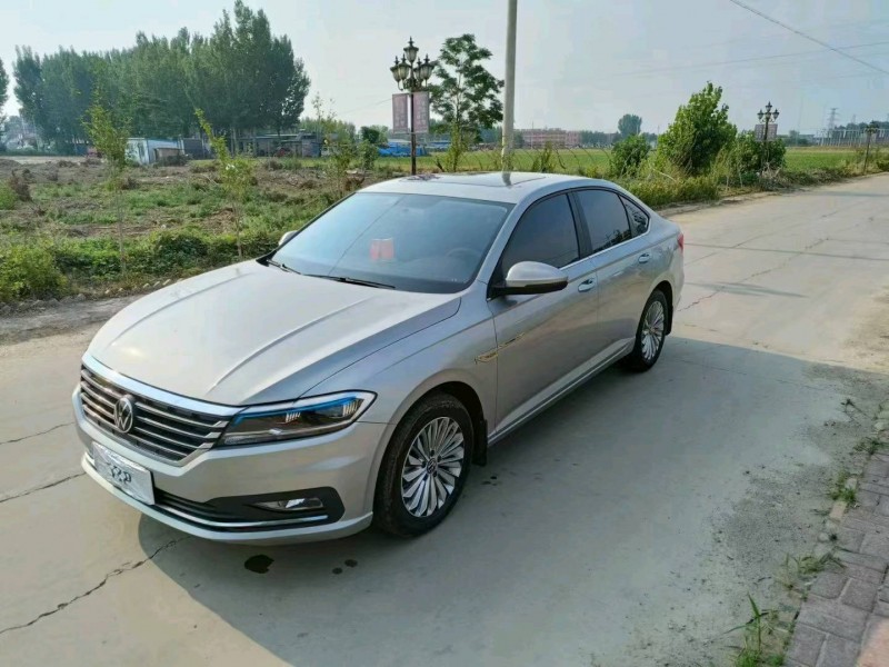 邢台20年大众朗逸3