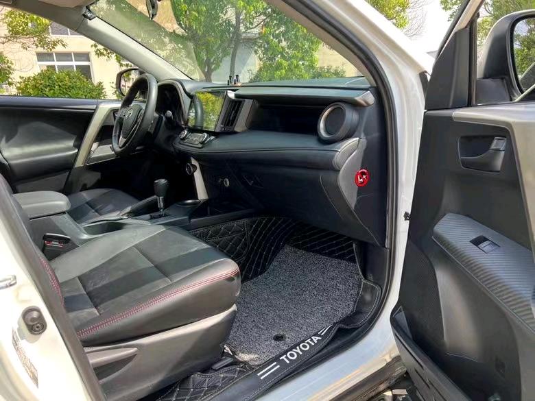 盐城16年丰田RAV4荣放6