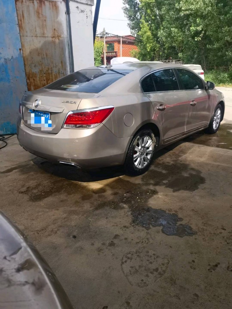 保定13年别克君越7