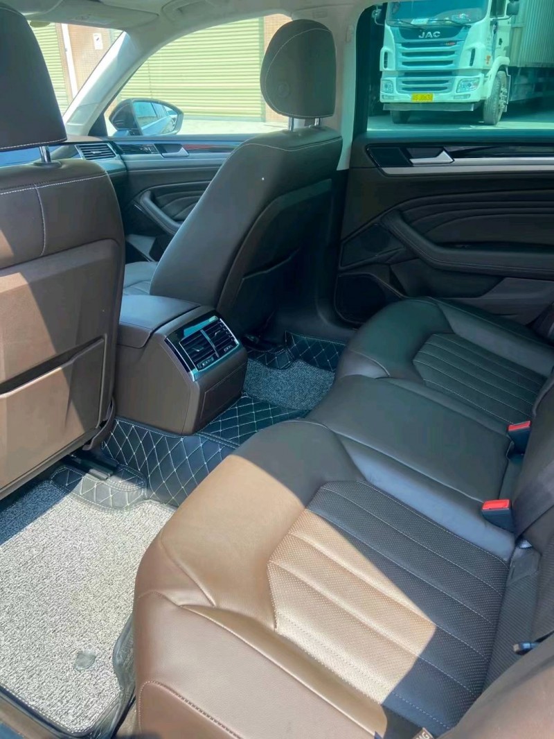 东莞22年大众辉昂4