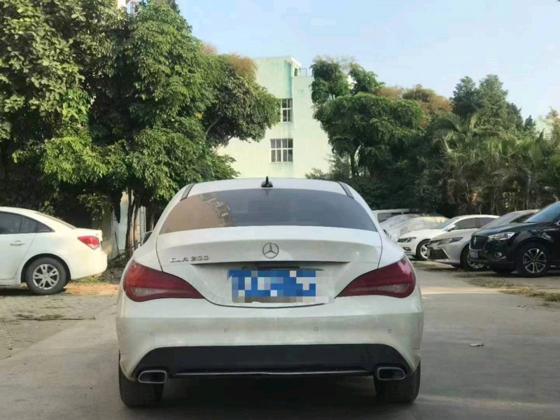 泉州16年奔驰CLA2