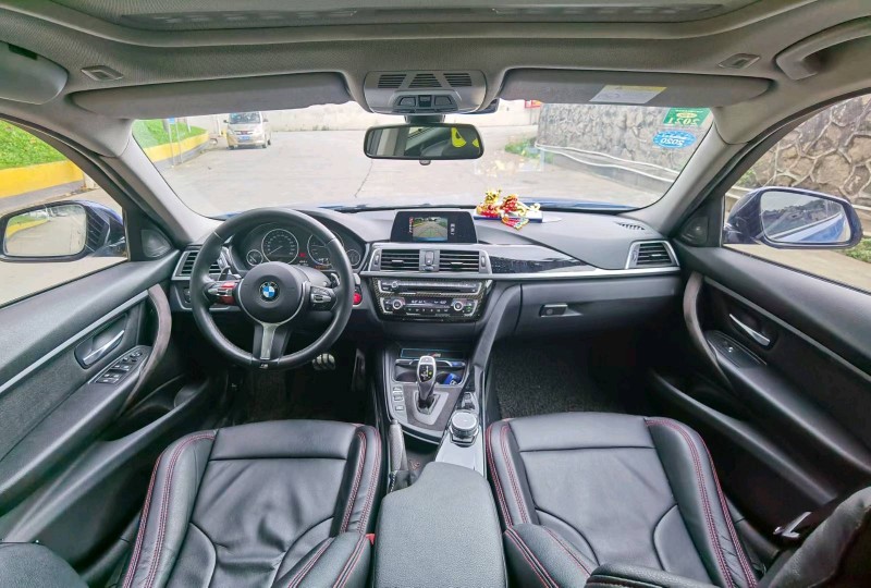 东莞17年宝马3系8