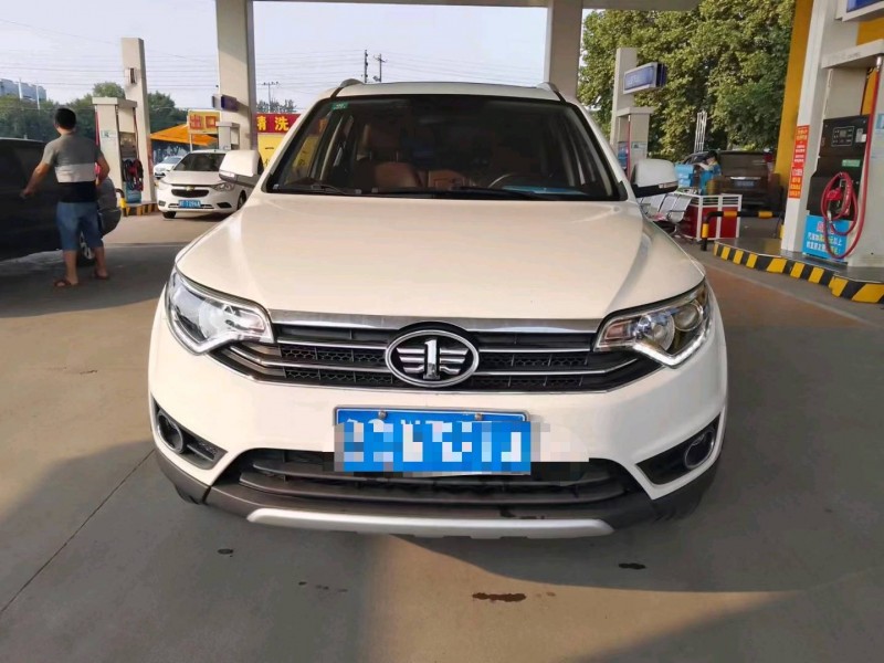 保定17年一汽森雅R71