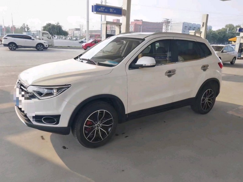 保定17年一汽森雅R72