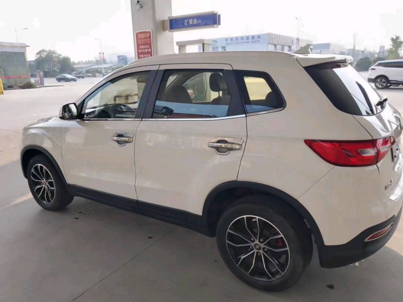 保定17年一汽森雅R75