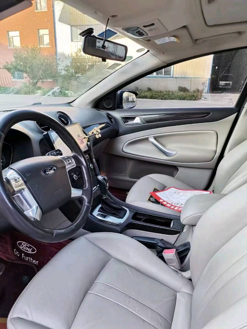 沈阳13年福特蒙迪欧-致胜5