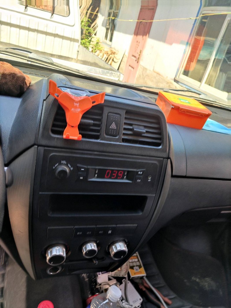 保定17年瑞驰EC35新能源4