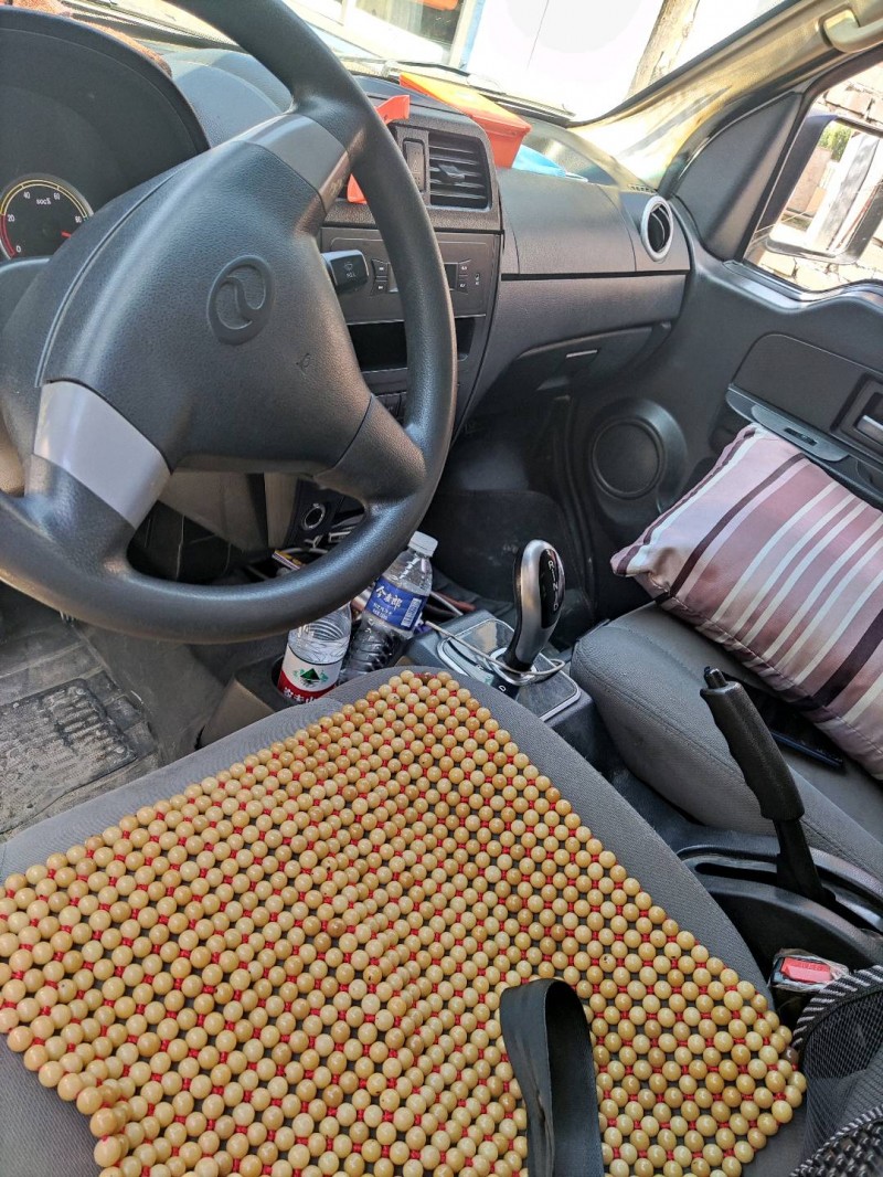 保定17年瑞驰EC35新能源5