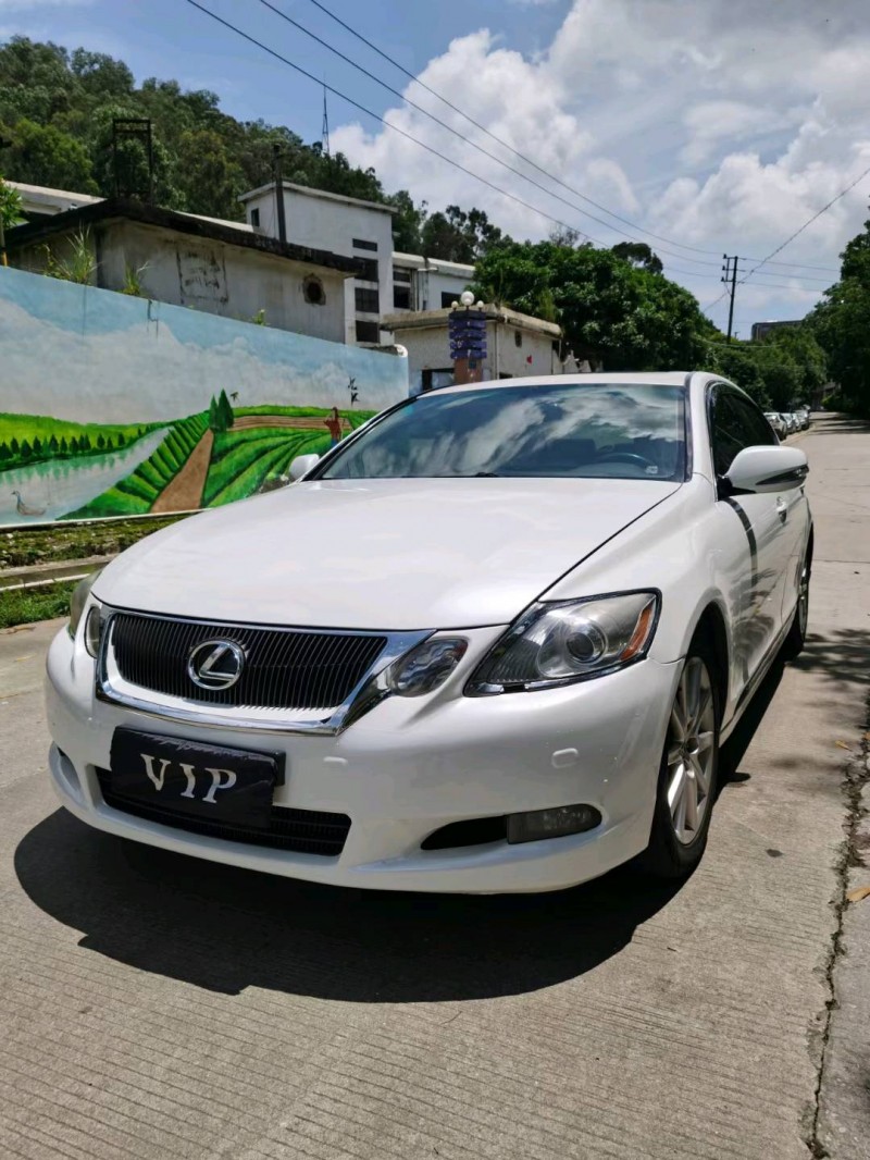 东莞10年雷克萨斯GS2