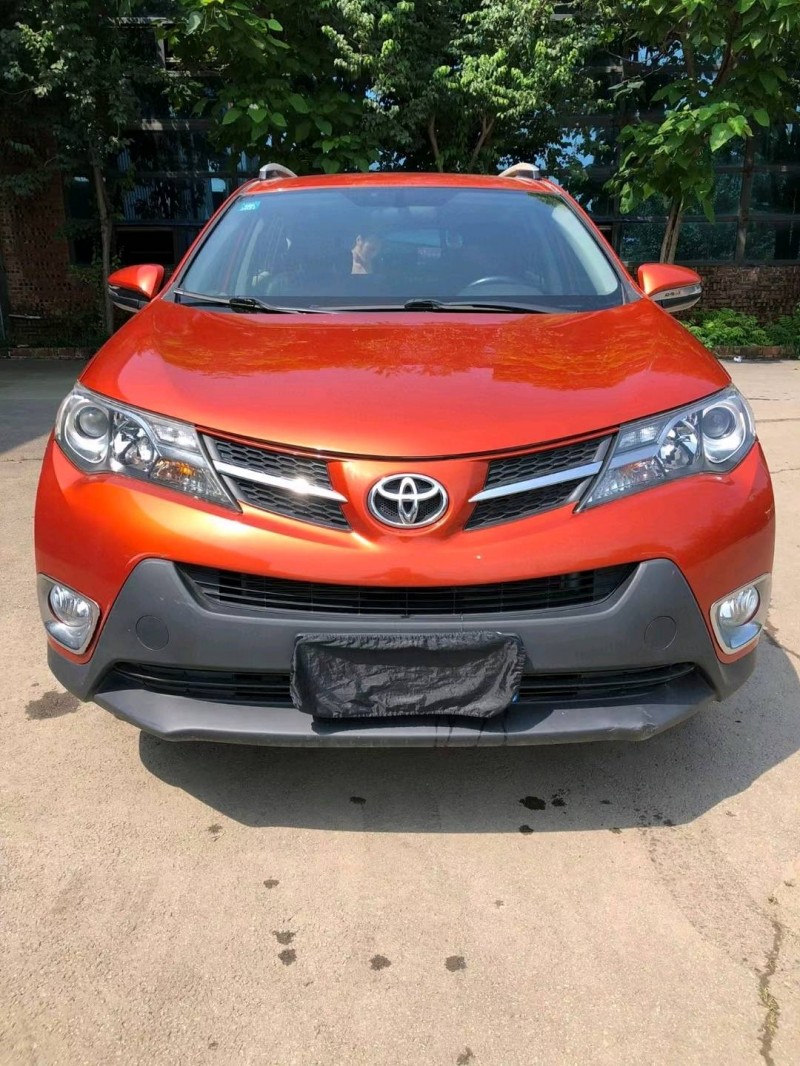 沈阳14年丰田RAV4荣放1