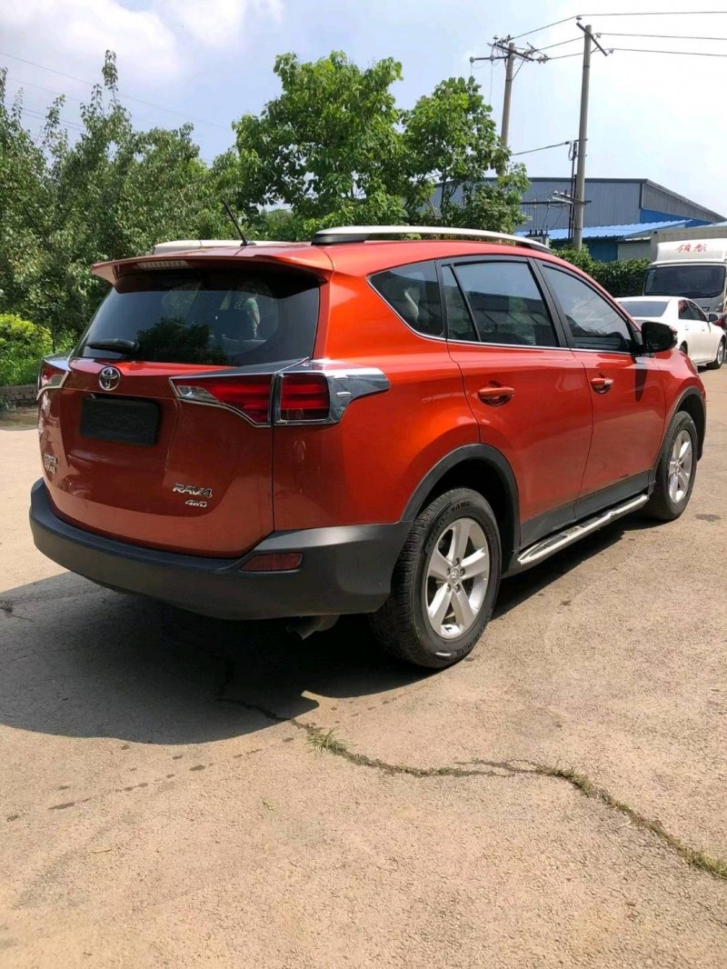沈阳14年丰田RAV4荣放4