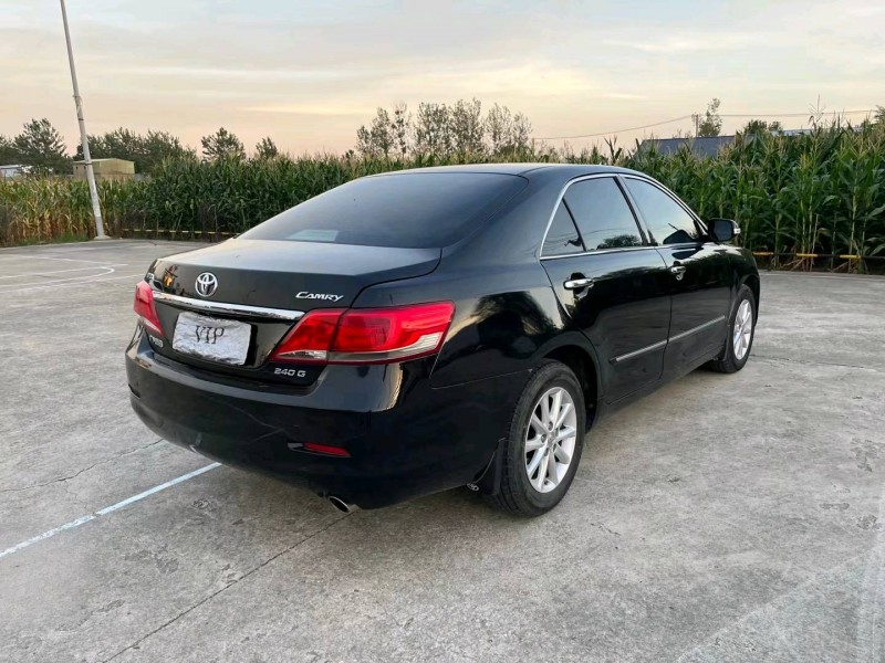 徐州11年丰田凯美瑞7