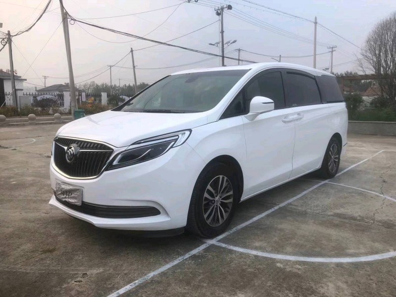 徐州17年别克GL82