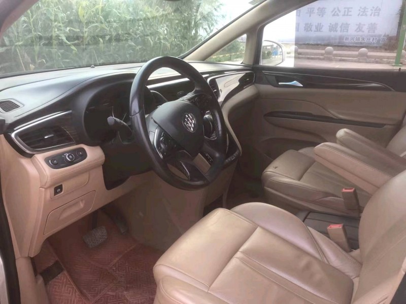 徐州17年别克GL84