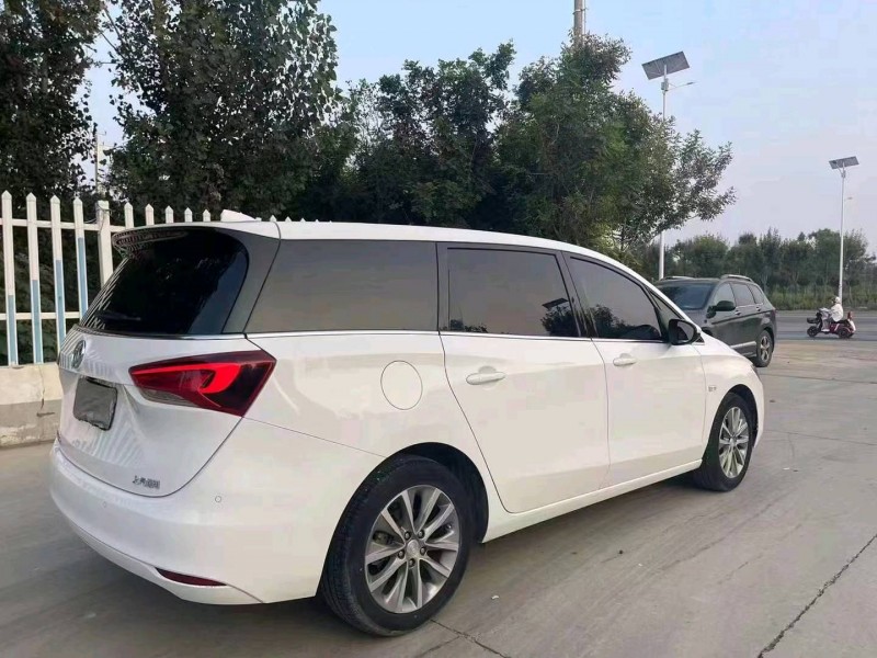 石家庄18年别克GL68