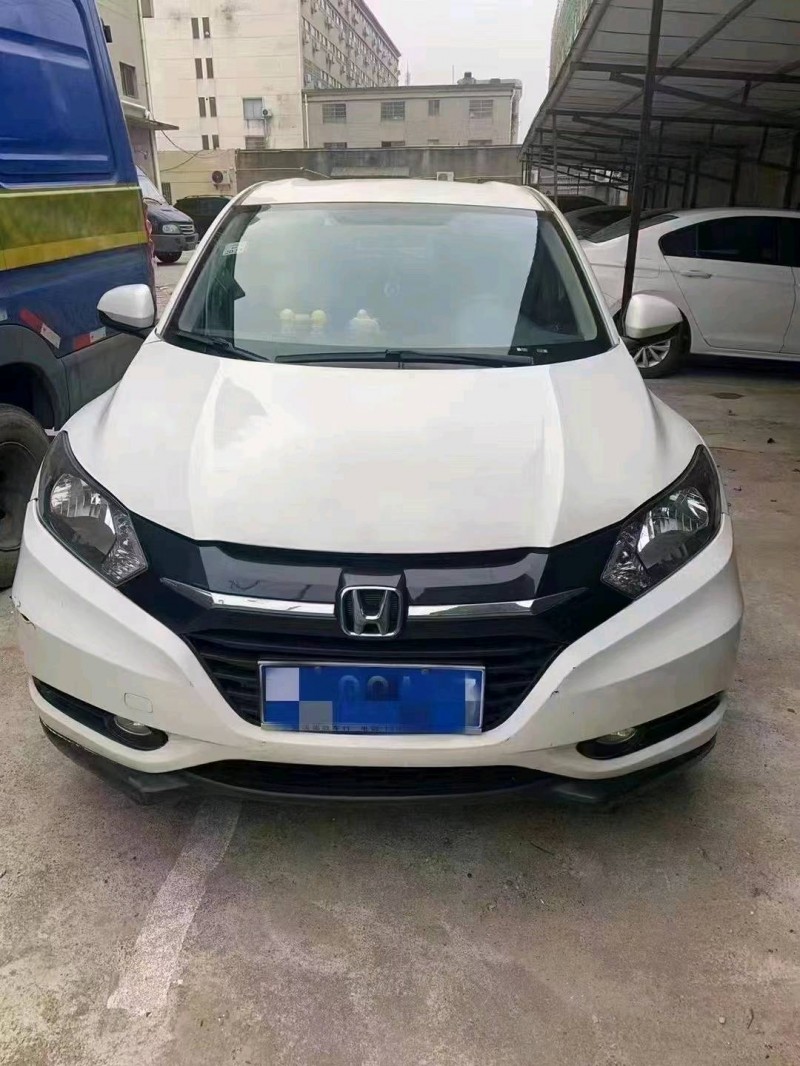 宜春17年本田缤智1